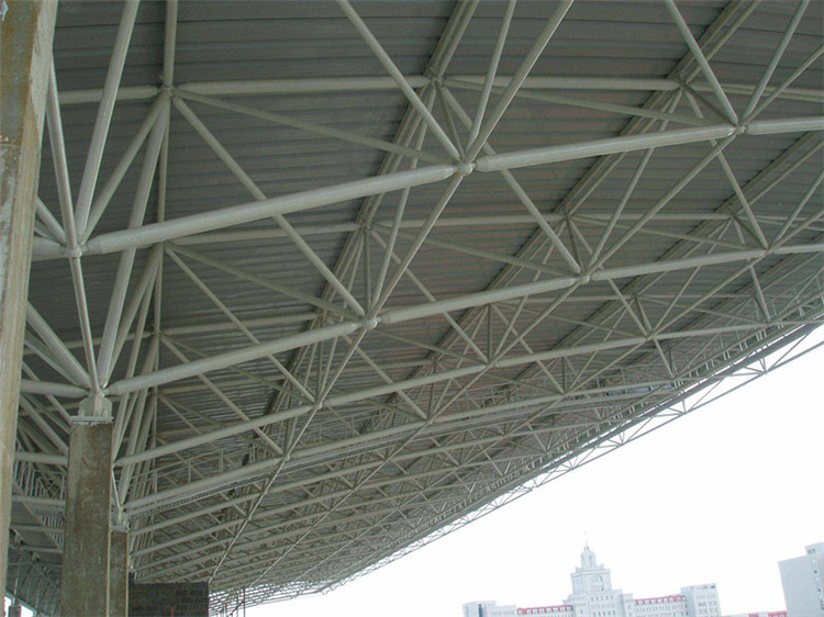 胶州学院体育场网架工程